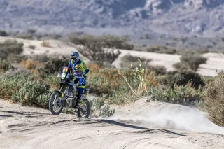 Lorenzo Santolino, durante la primera etapa del Dakar.
