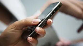 Un año y nueve meses de prisión por cobrar la venta de un móvil que nunca envió