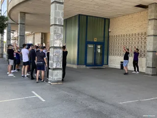 VÍDEO | Alrededor de setenta aficionados del Salamanca CF UDS se reúnen para protestar contra la gestión de Lovato