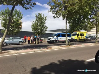 Accidente Policía Ambulancia Paseo san vicente (1)