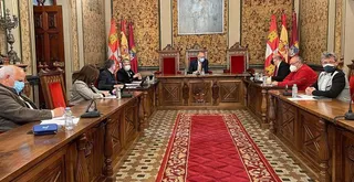 Duras críticas de la oposición a Javier Iglesias por una modificación de crédito de la Diputación de casi 22 millones: "Pésima gestión, falta de proyectos y división en sus filas"