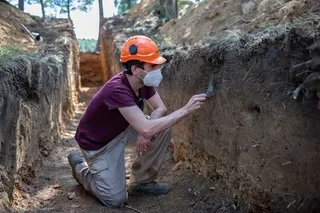 Investigadores del CSIC estudian las minas de oro de la época romana en la Peña de Francia. Foto: CSIC