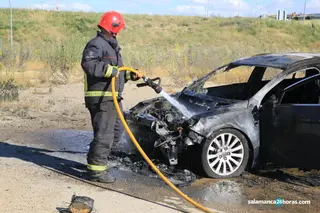 CocheIncendio2