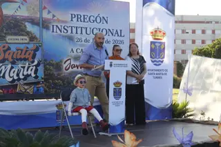 Un momento del pregón de Santa Marta con Javi Gallo como protagonista