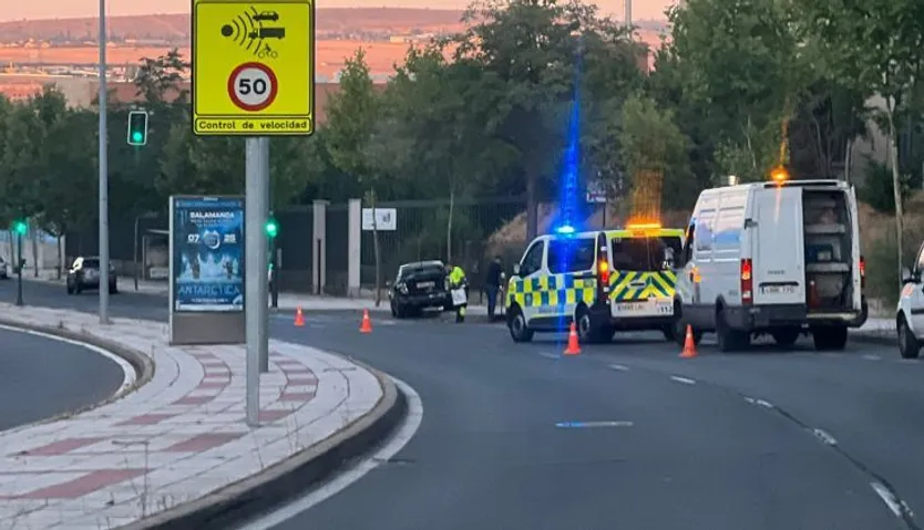 Accidente en la avenida del Doctor Ramos del Manzano. Fotos S24H (3)