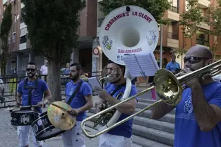 Continúan las actividades culturales para dinamizar la Plaza de Barcelona y el Parque Garrido