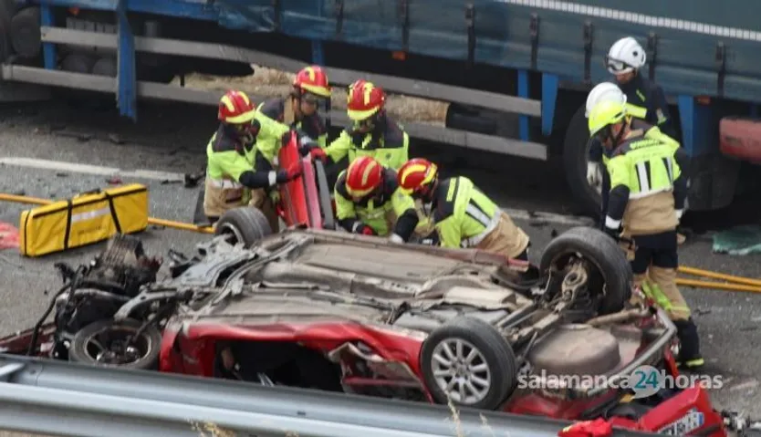 Gravísimo accidente en la A66, dirección Mozárbez (1)