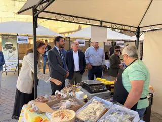 Feria de la Almendra en Saucelle. ARCHIVO 