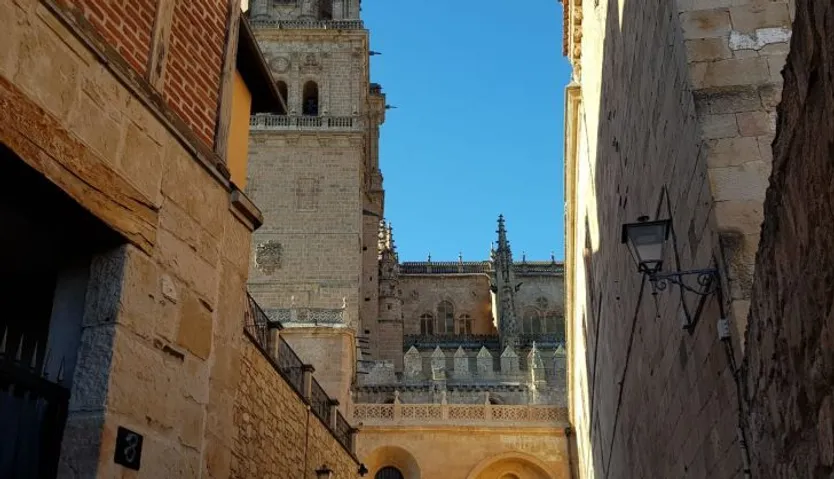  Calle Tentenecio