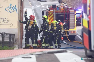 Bomberos incendio calle imperial (26)