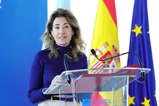 La ministra de Transportes, Movilidad y Agenda Urbana, Raquel Sánchez, en una imagen de archivo. Álvaro Ballesteros Europa Press
