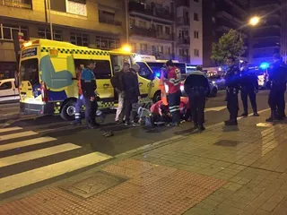 Una mujer, herida tras un atropello en el Paseo Canalejas