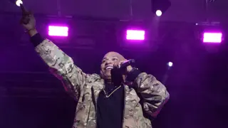 Gente de Zona forma la esperada 'gozadera': lleno absoluto en la Plaza Mayor