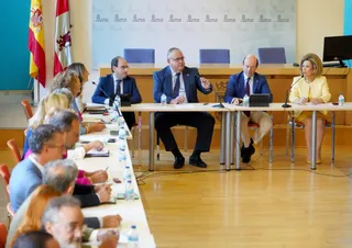 Sacyl y la consejería abordan con los gerentes de los hospitales el Plan de Gestión