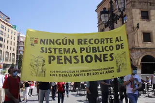 GALERÍA | ?Un centenar de jubilados reclaman pensiones dignas en las calles de Salamanca