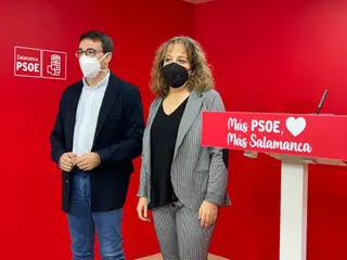 Iratxe García, presidenta de la Alianza Progresista de Socialistas y Demócratas en el Parlamento Europeo junto con Fernando Pablos, número uno en la lista del PSOE por Salamanca