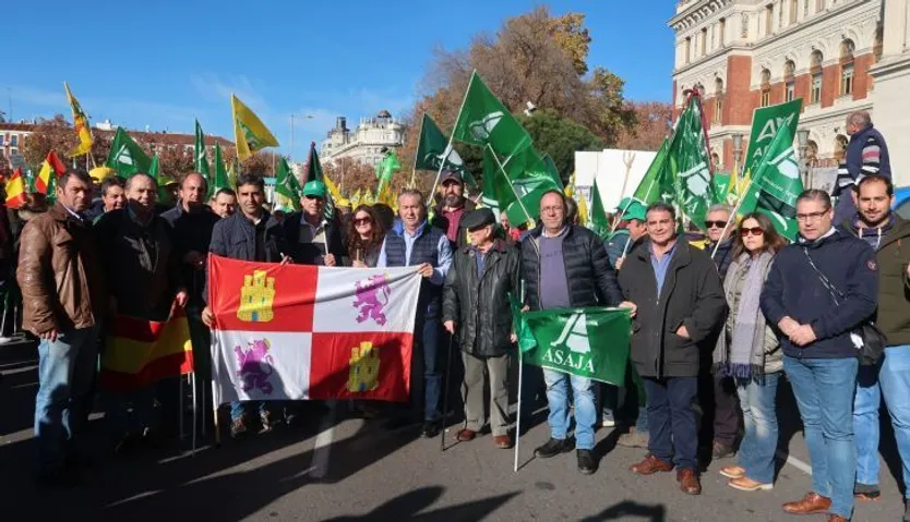 Agricultores salmantinos protestan en Madrid contra el acuerdo con Mercosur