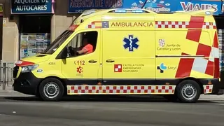 La colisión entre dos patinetes deja un herido en el carril bici de la avenida Salamanca