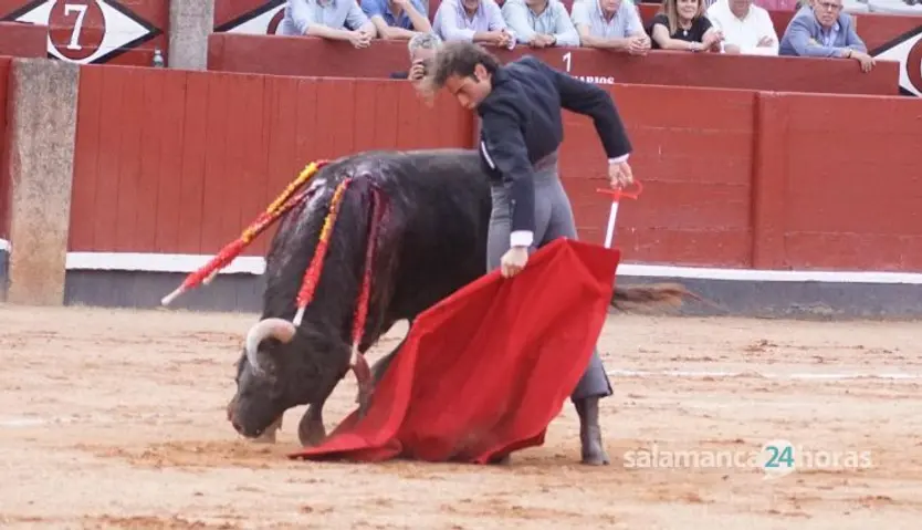 Clase magistral taurina por San Juan de Sahagún en Salamanca: imágenes del festejo