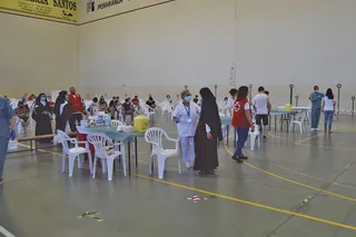 En torno a 900 personas nacidas entre 1985 y 1991 se han vacunado este jueves en Peñaranda