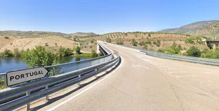 Puente transfronterizo en La Fregeneda con Portugal. Imagen G.M.