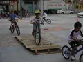 Salamanca se mueve en bici este fin de semana con una gincana, rutas por el alfoz y visitas gratuitas al Museo de Automoción