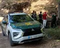 Agentes de la Guardia Civil junto a los senderistas desorientados | Guardia Civil de Salamanca