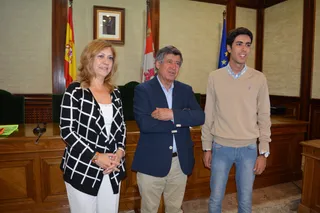 La calle Tomás Bretón, disponible tras su pavimentación, agua y alcantarillado