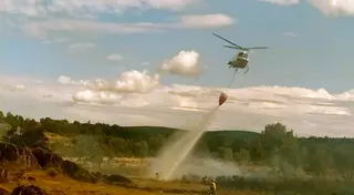 Helicópteo antiincendios. | ICAL