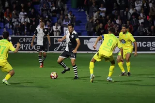 Nespral, ante el Deportivo | FOTO ANDREA MATEOS