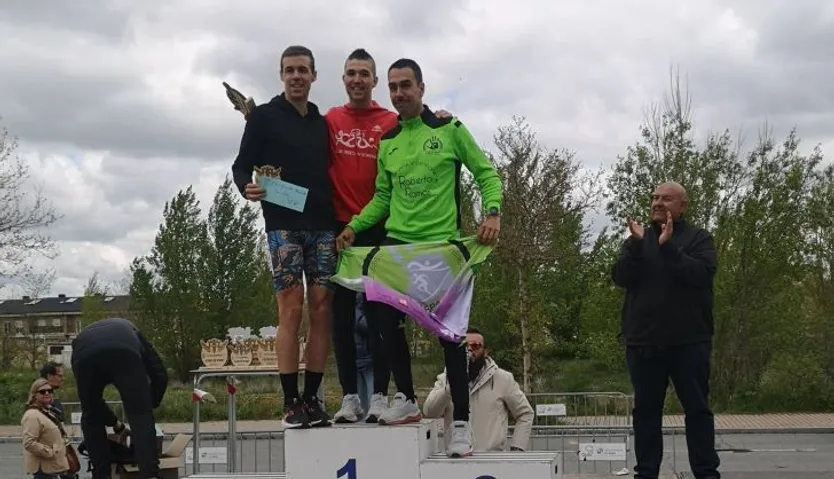 PODIUM MASCULINO ÁVILA