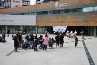Espectáculo de la Escuela de Circo Santiago Uno