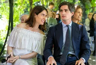 El duque de Huéscar acompañado por su esposa. Imagen EP 