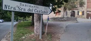 Plaza de toros El Castañar junto al Santuario de la Virgen del Castañar, en Béjar