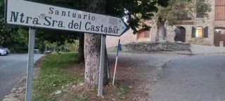 Plaza de toros El Castañar junto al Santuario de la Virgen del Castañar, en Béjar