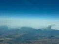 Las impactantes imágenes de los incendios captadas desde un avión comercial muestran la magnitud de la emergencia