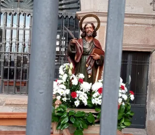 Fiestas Aldeadávila de la Ribera. Bajada de San Bartolo a la Iglesia (1)