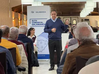 García Carbayo reitera en Vitigudino el compromiso del PP con los agricultores y ganaderos. PP Salamanca