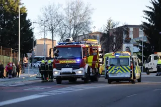 Accidente entre tres vehículos en Joaquín Rodrigo y Maestro Guridi