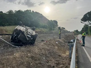 Accidente vehículo volcado Cabrerizos 1 de junio