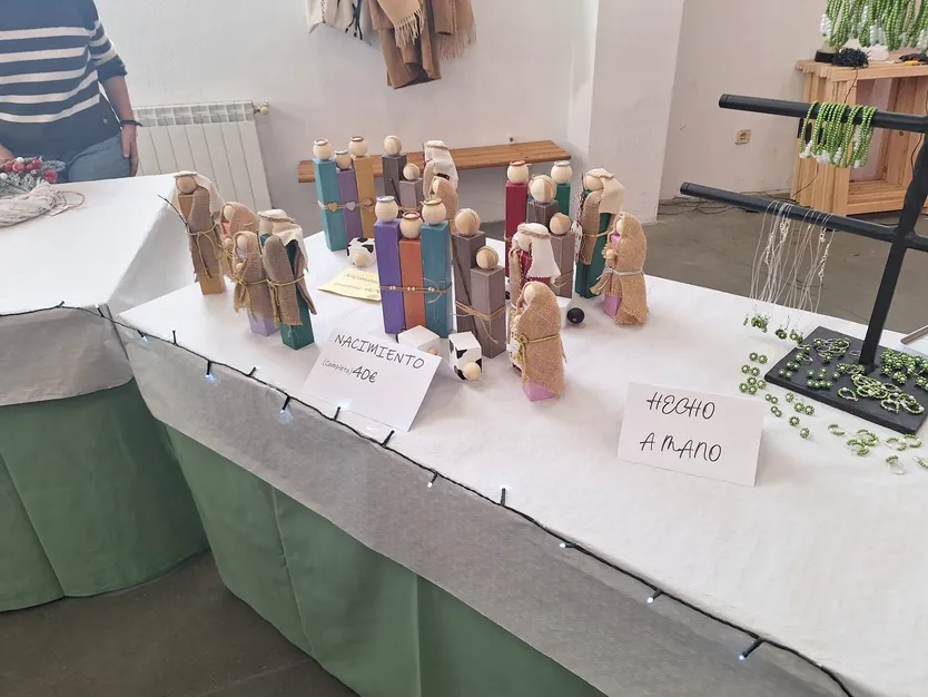 Mercadillo solidario de Navidad en Villoria con productos artesanales