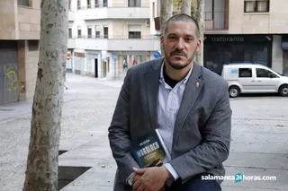 COMISARIO LUIS ESTEBAN 0
