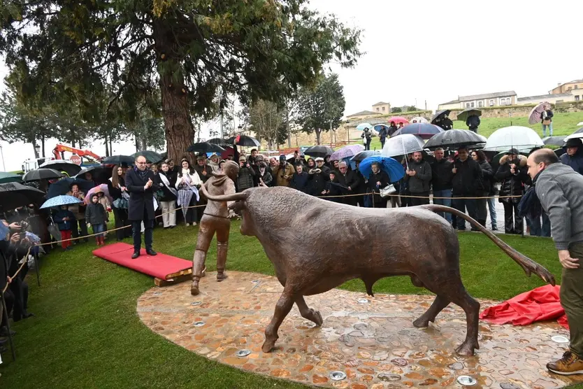 Monumento al Carnaval del Toro en Ciudad Rodrigo