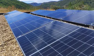 Placas solares en San Esteban de la Sierra
