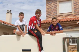JOTA3985