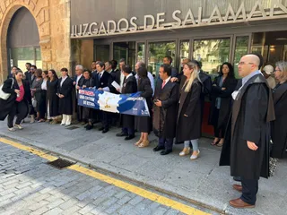 Abogados salmantinos e una concentración ante los juzgados para que se reactive la Justicia tras meses de huelgas | foto de archivo