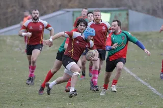 El ADUS Rugby accede a la siguiente fase tras ganar con contundencia al Besaya