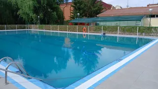 Piscinas con bordillo