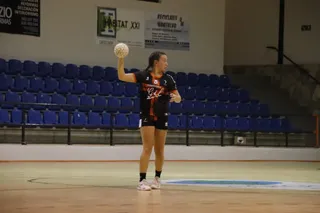 partido amistoso en el Pabellón Río Tormes