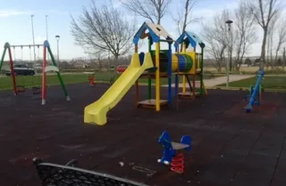 El Ayuntamiento vallará varios parques para dotarlos de mayor seguridad